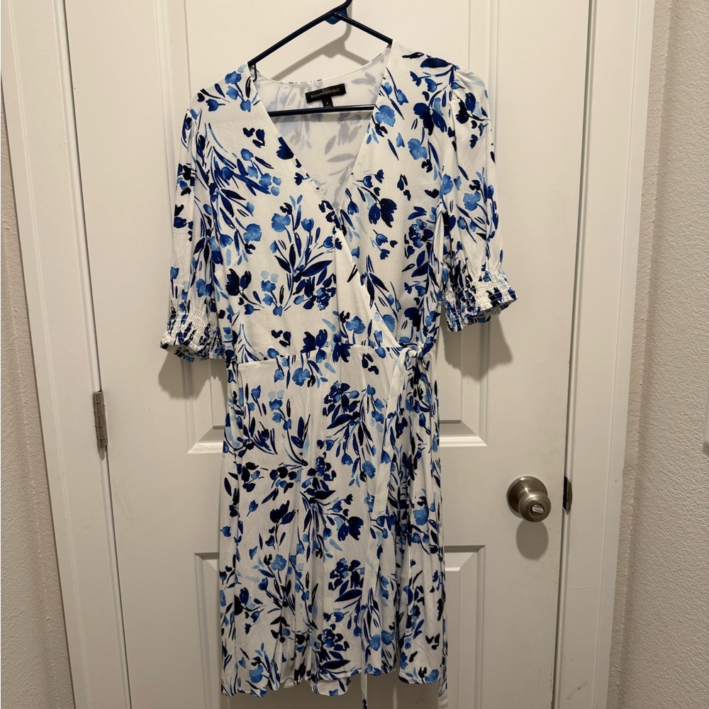 Banana Republic Blue and White Floral Midi Dress